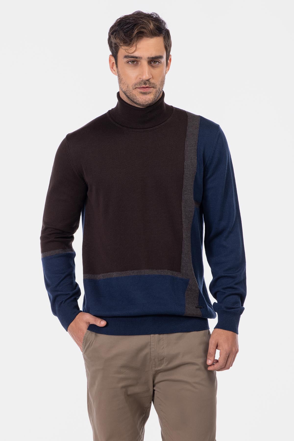 Jacquard Knitted High-neck Brown & Navy Pullover