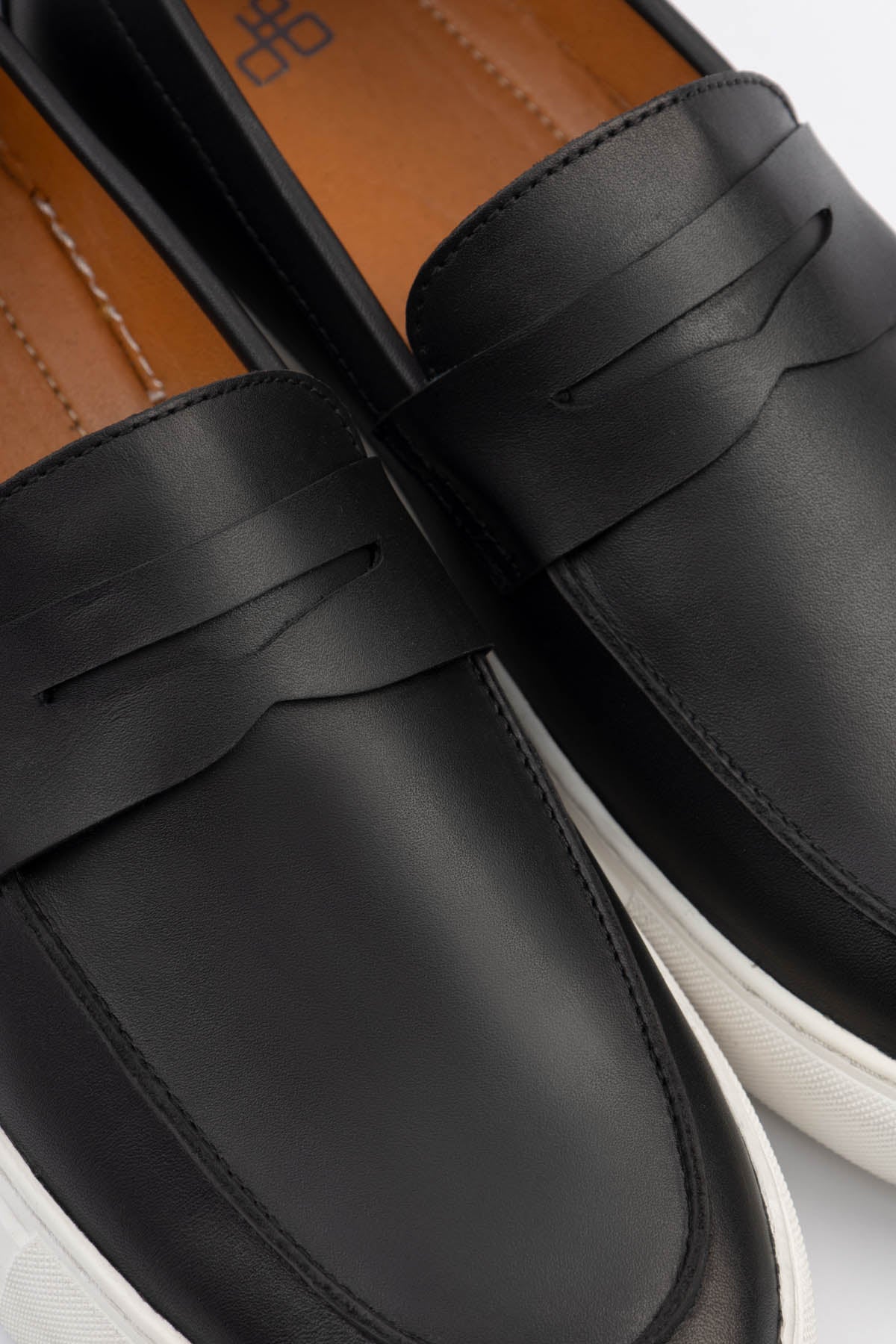 Loafer Black Leather Shoes