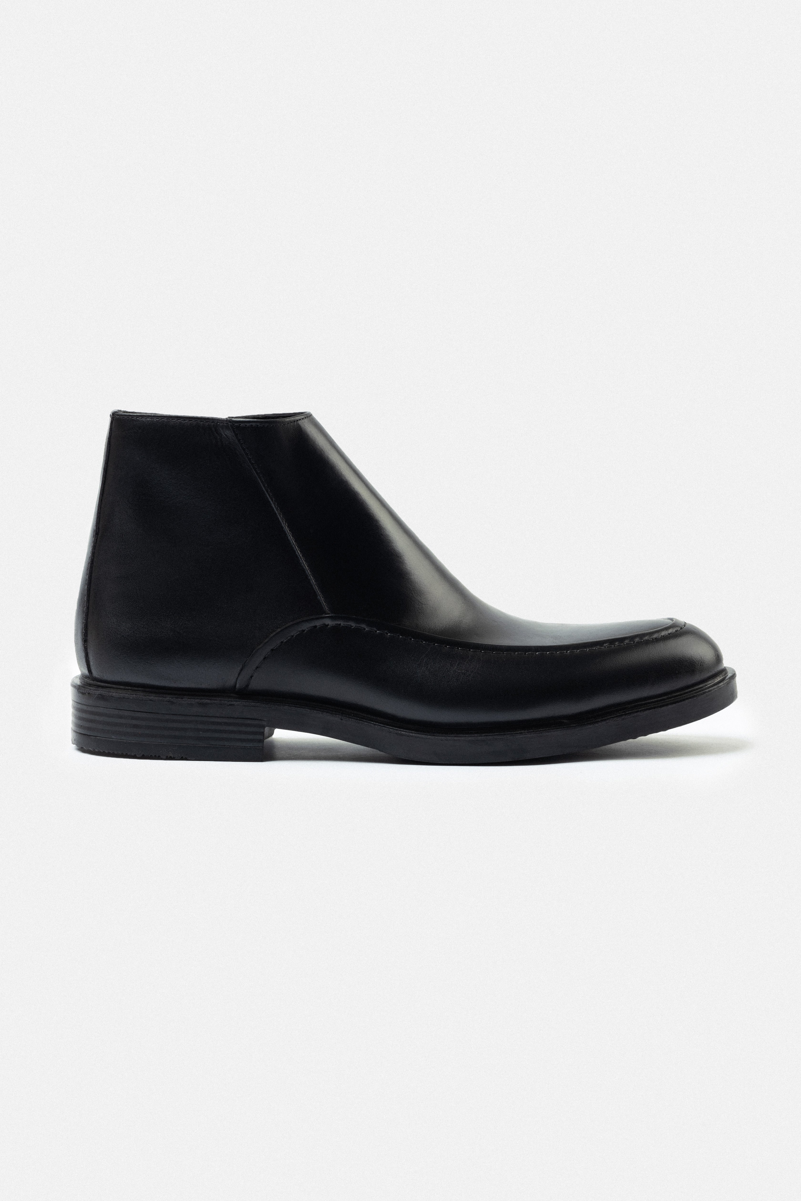 Black Leather Chelsea Boots