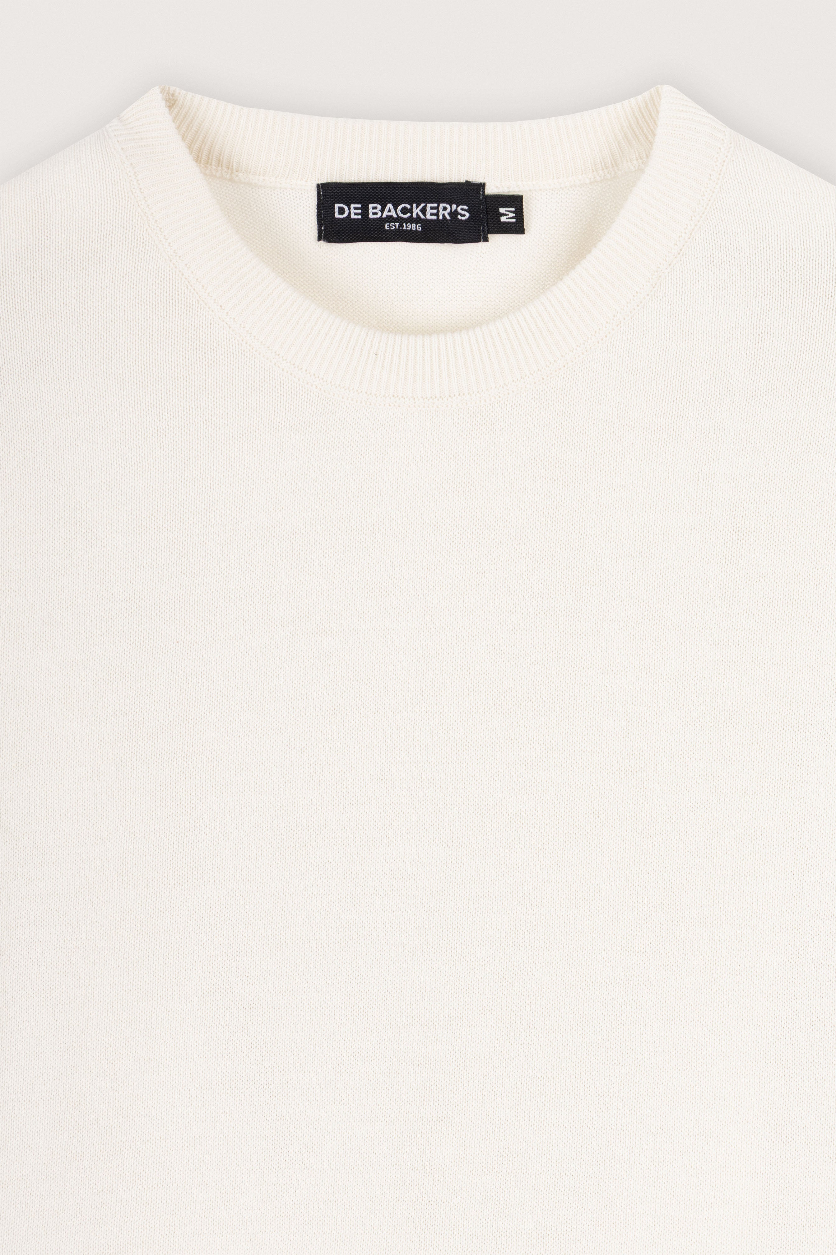 White Basic Round T-Shirt