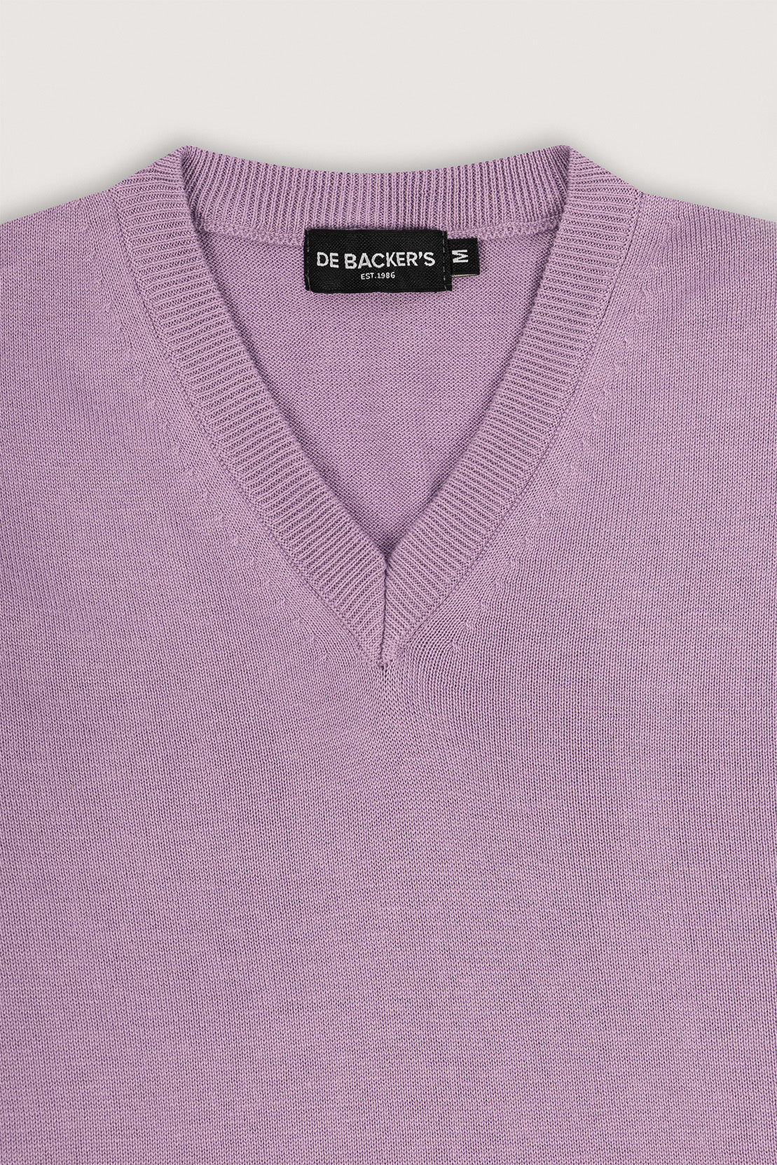 Levander V-Neck Pullover