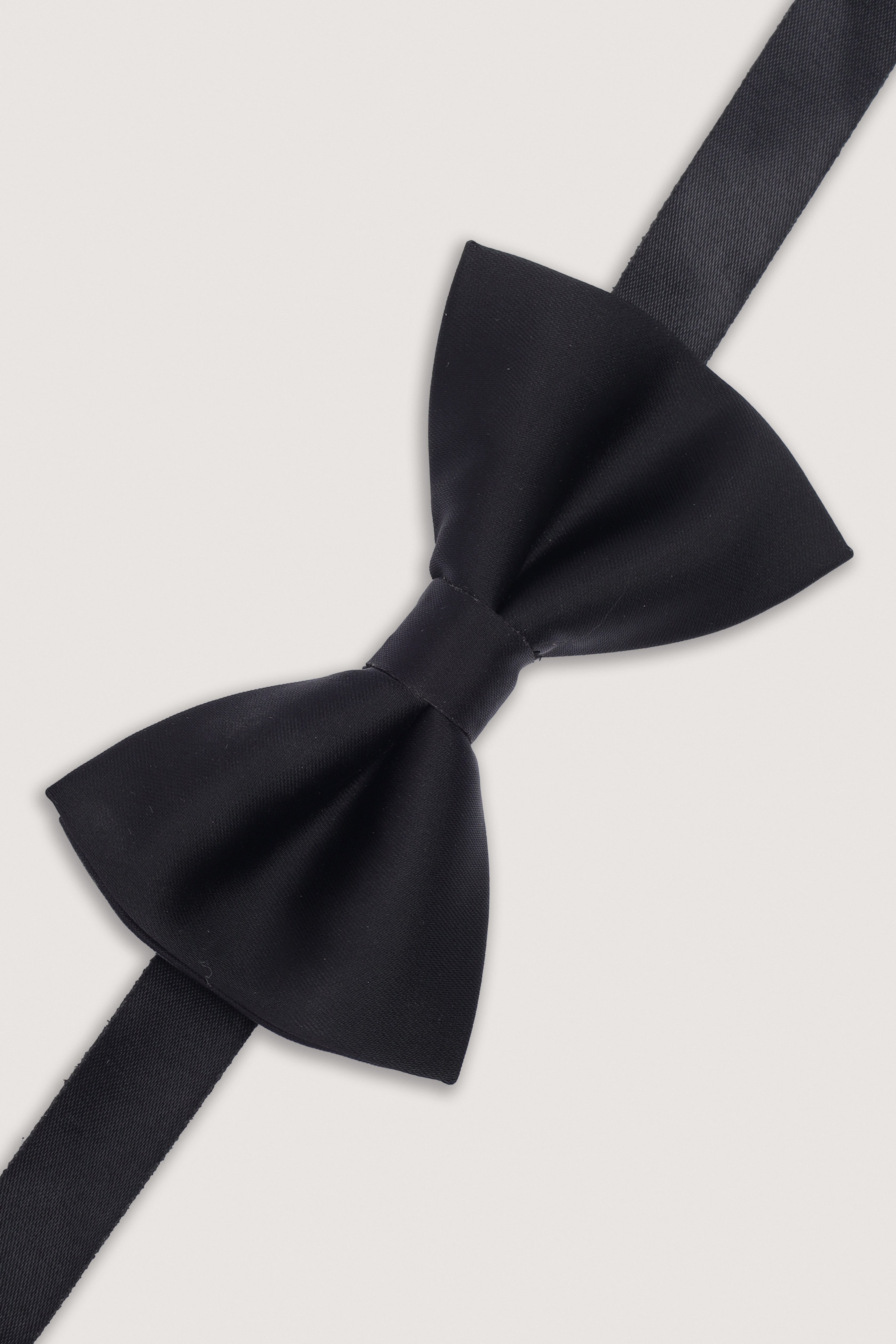 Straight Bow Tie - 1