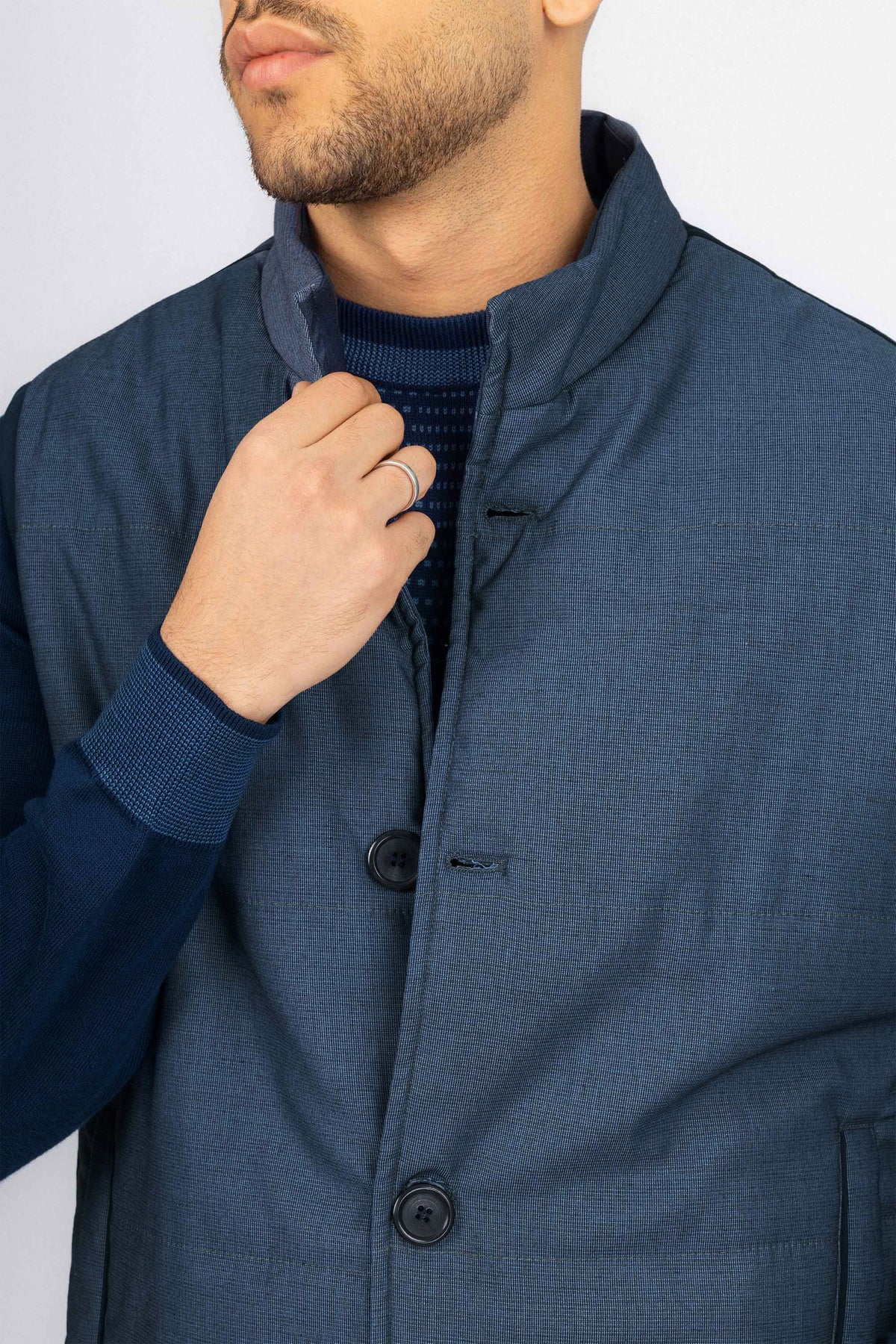 Gray Button-Up Vest - De Backers - 5
