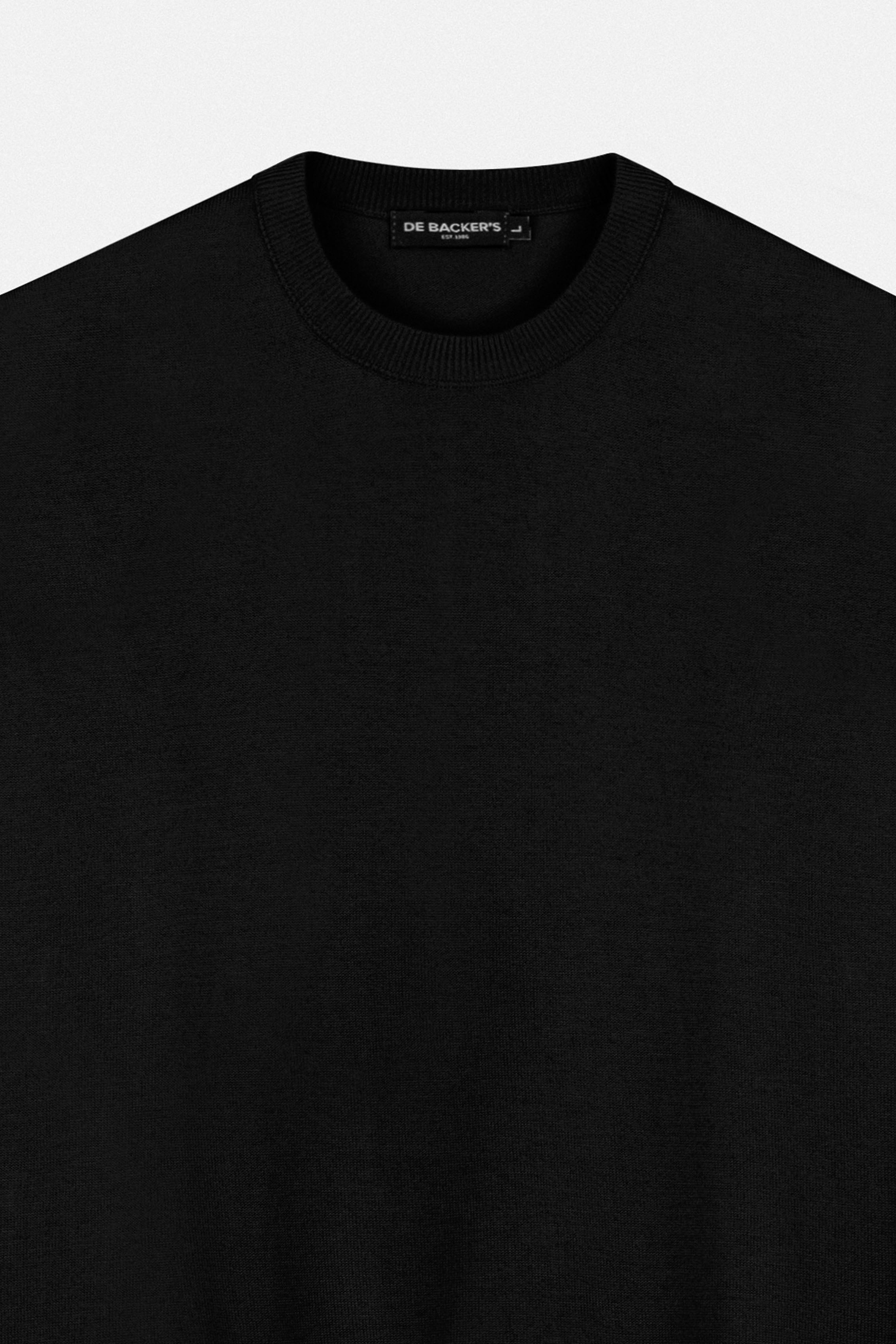 Black Knitted Round T Shirt