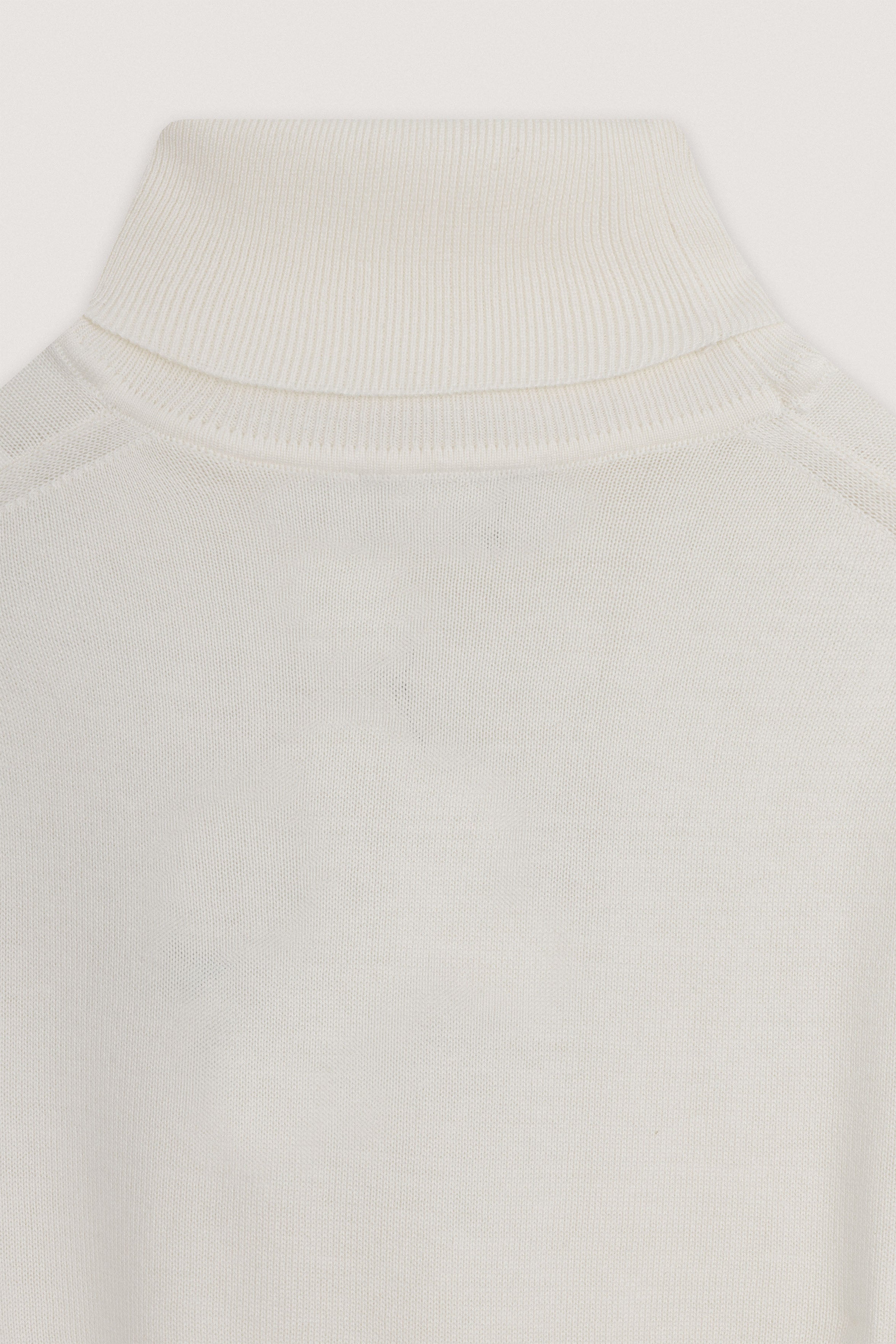 Off White High-Neck Pullover