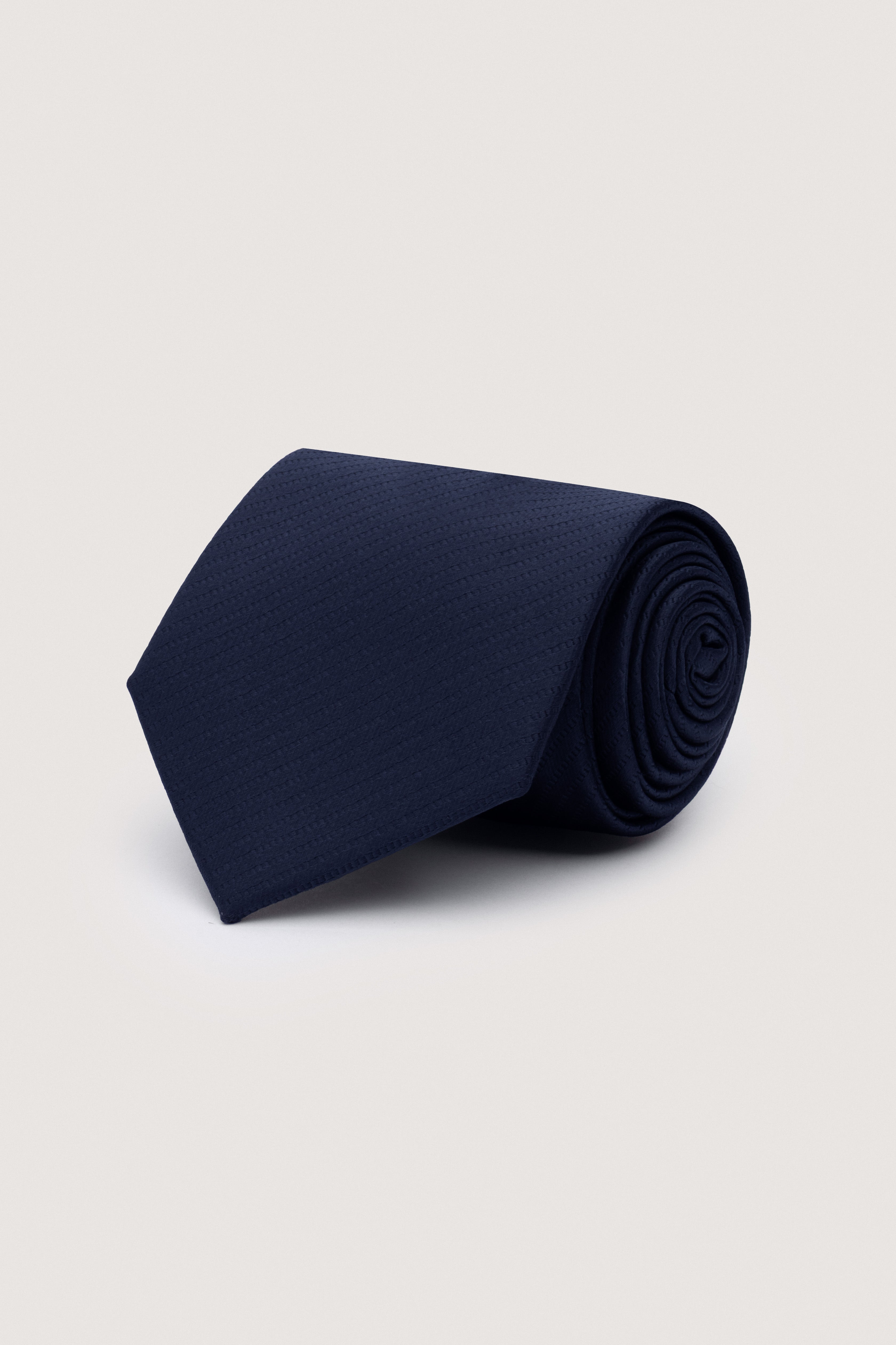 Dark Navy Necktie with Handkerchief - De Backers - 1