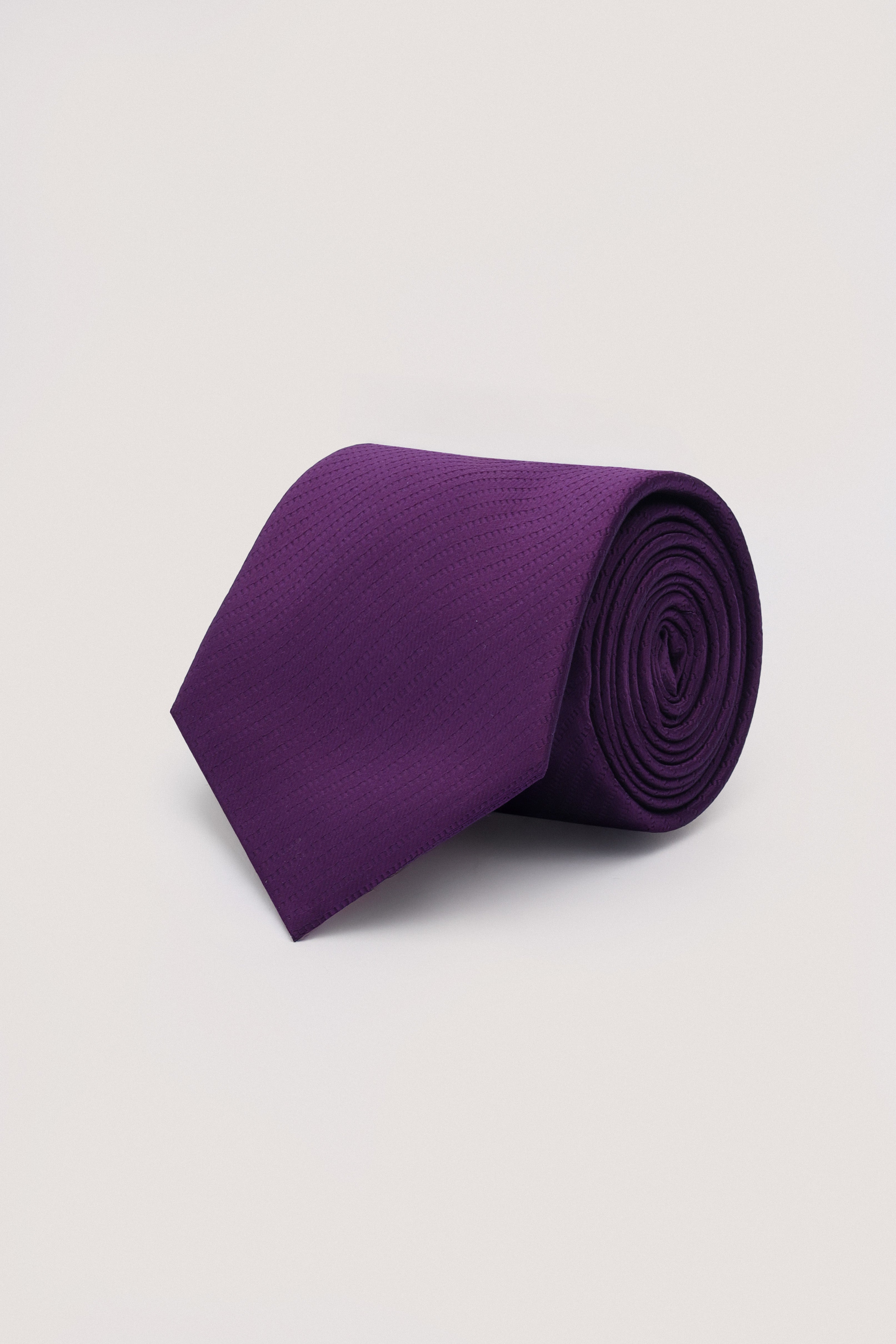 Dark Mauve Necktie with Handkerchief