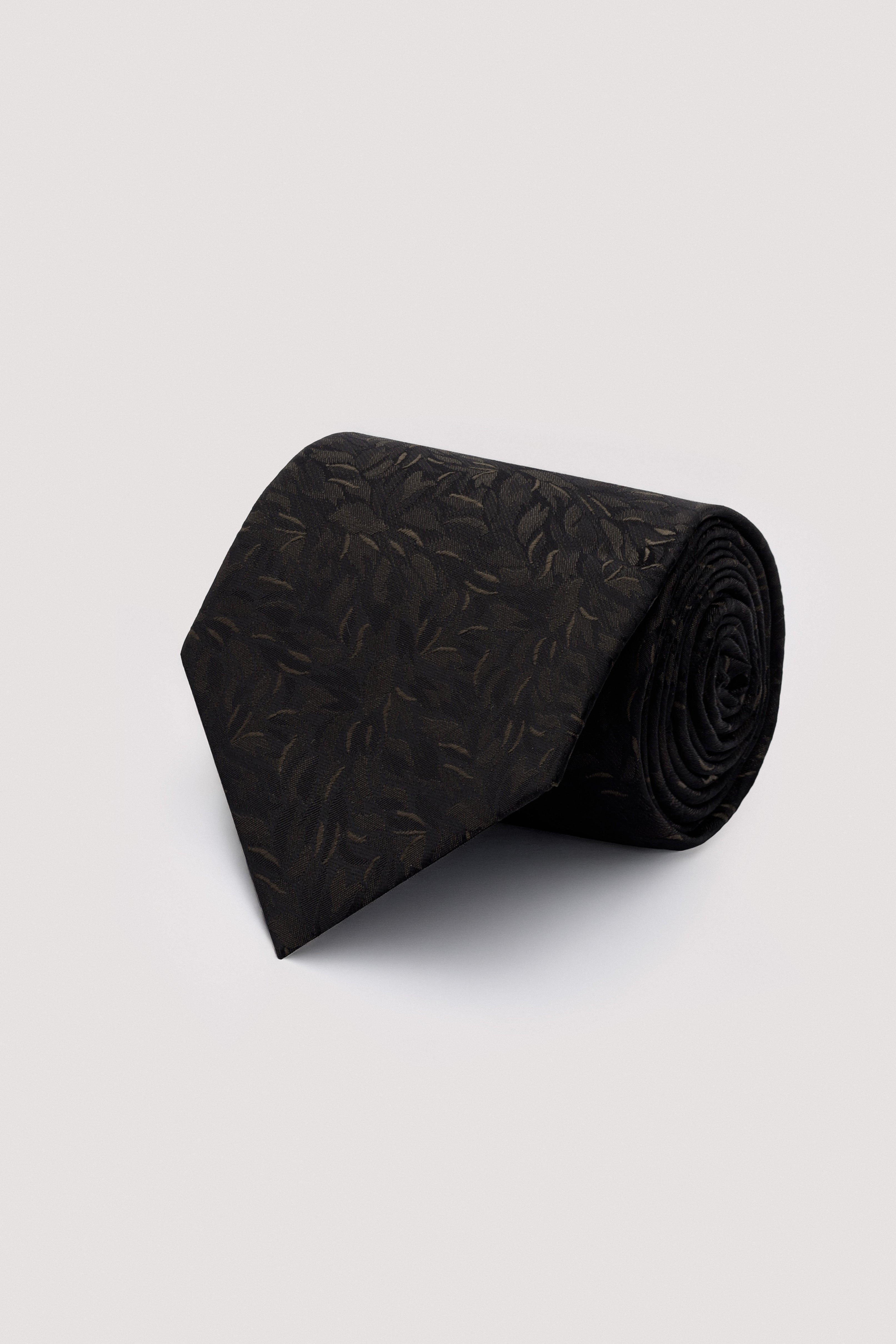 Dark Brown  Necktie with Handkerchief