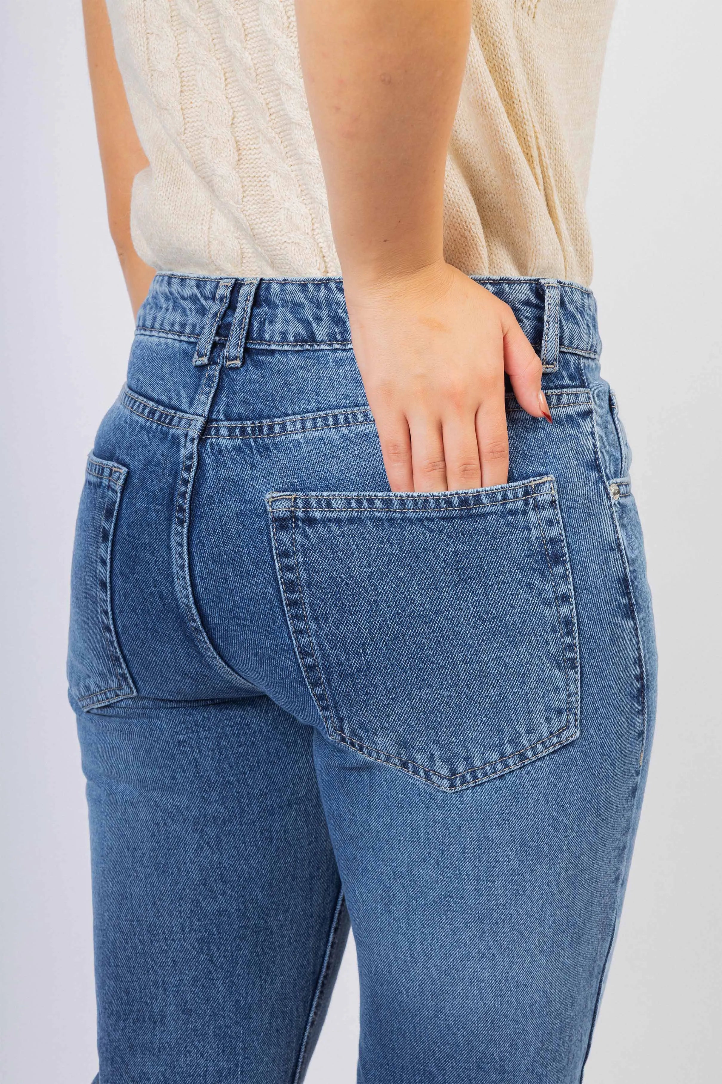 Medium Blue wash Straight Jeans