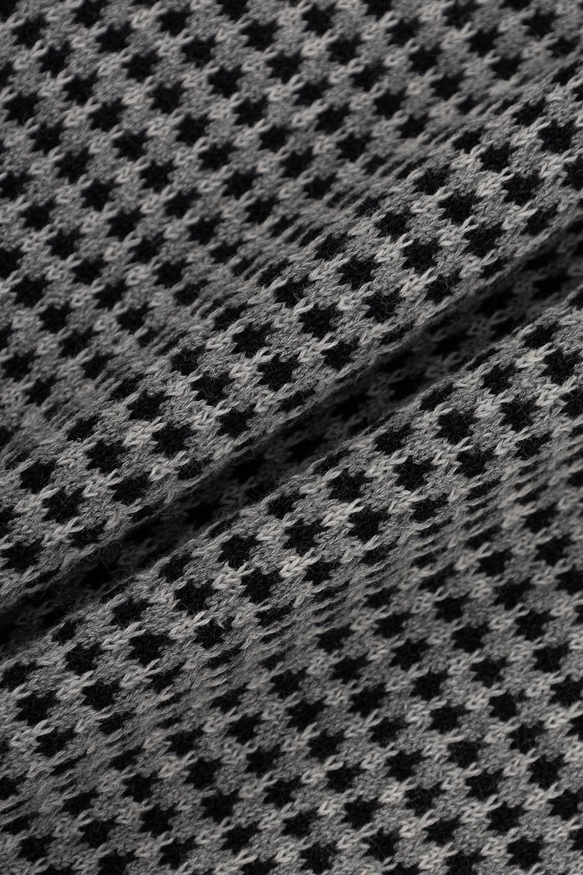 Black High-Neck Pullover - De Backers - 3