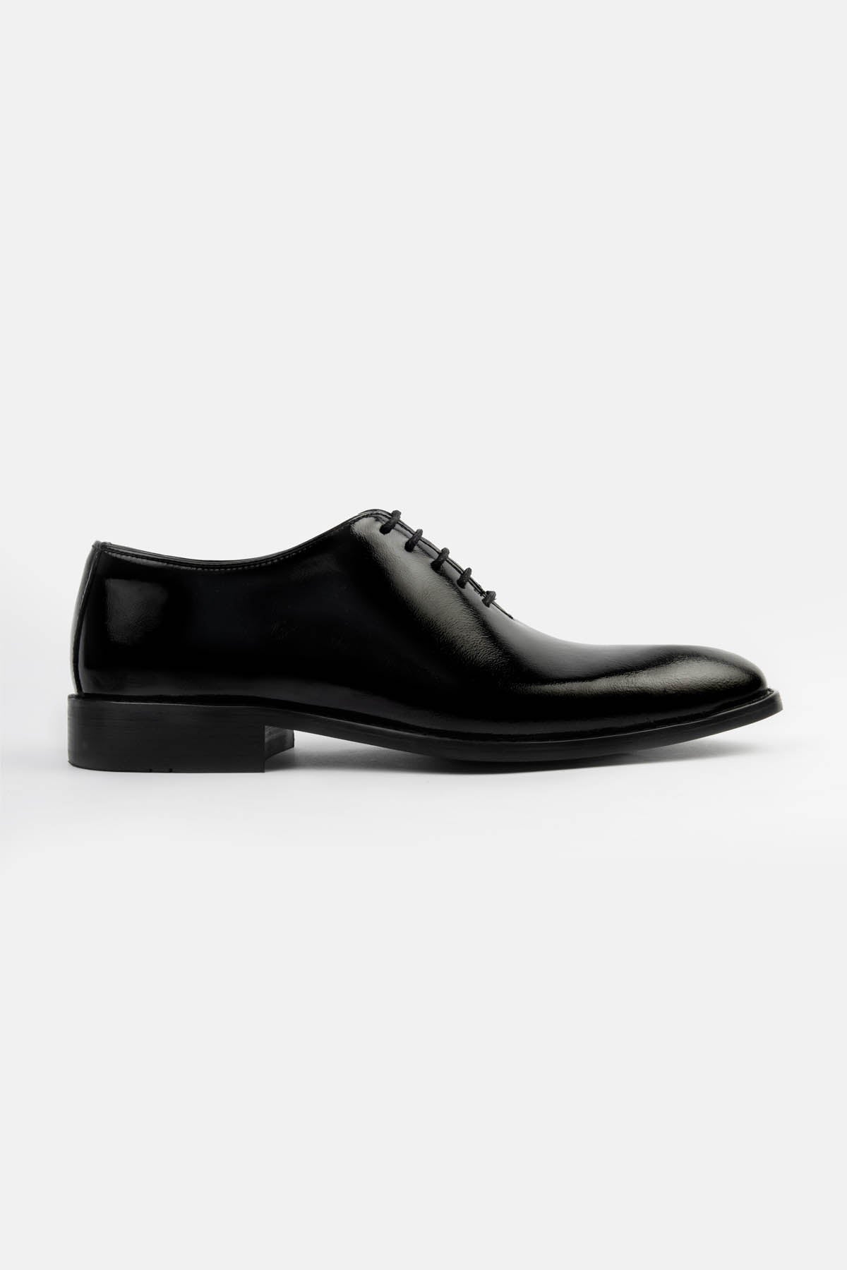 men's leather shoes Egypt - Black Wholecut Oxford Shoes - 1