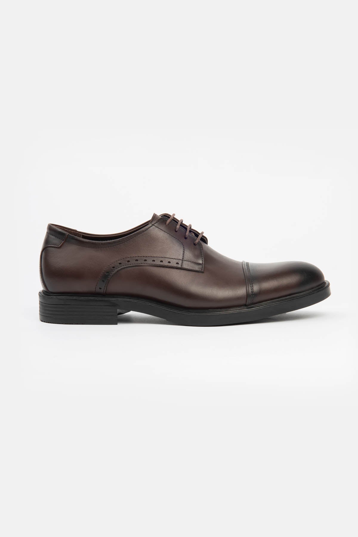 men's leather shoes Egypt - Brown Cap-Toe Brogue Derby Shoes - 1
