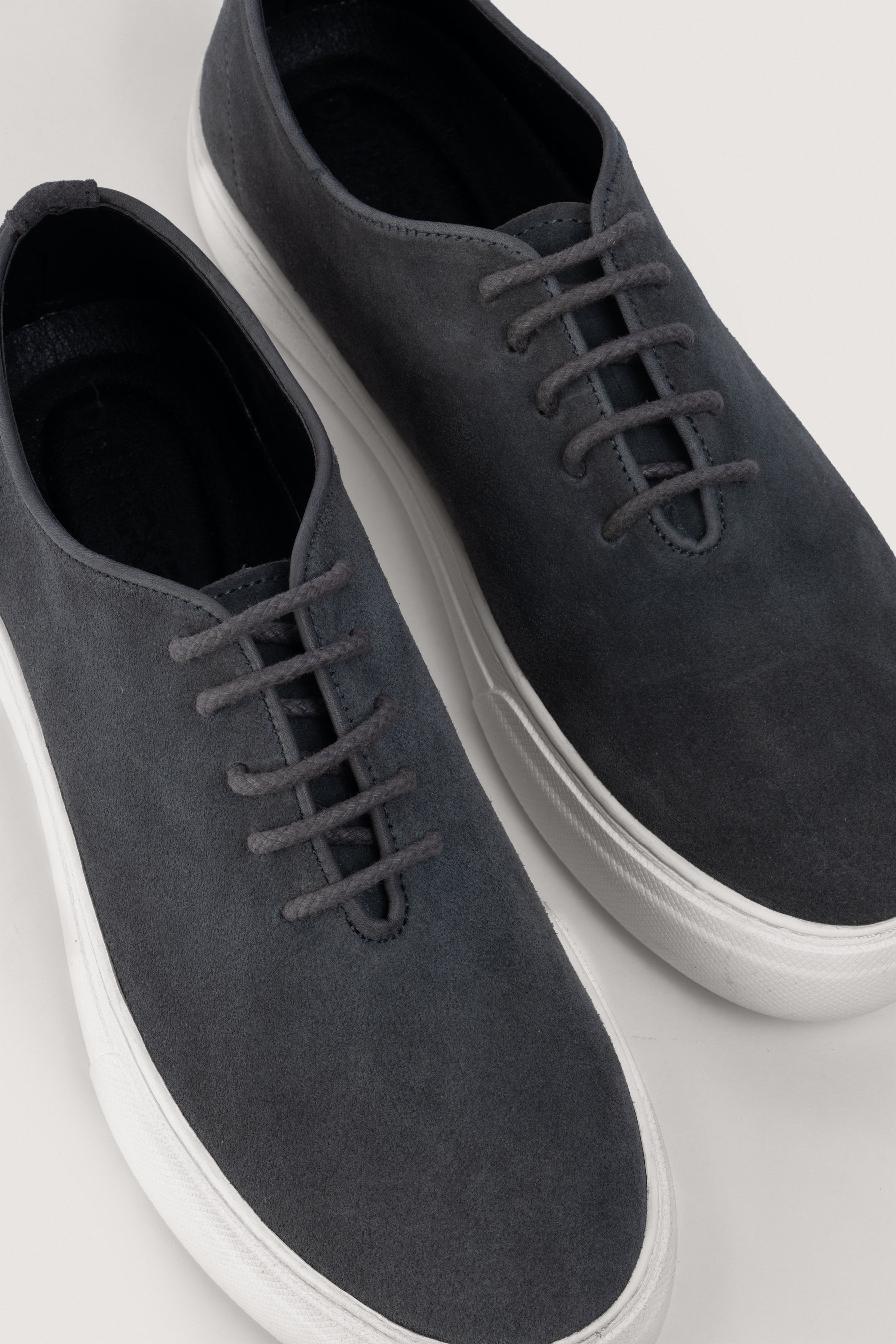 casual shoes genuine leather - 2