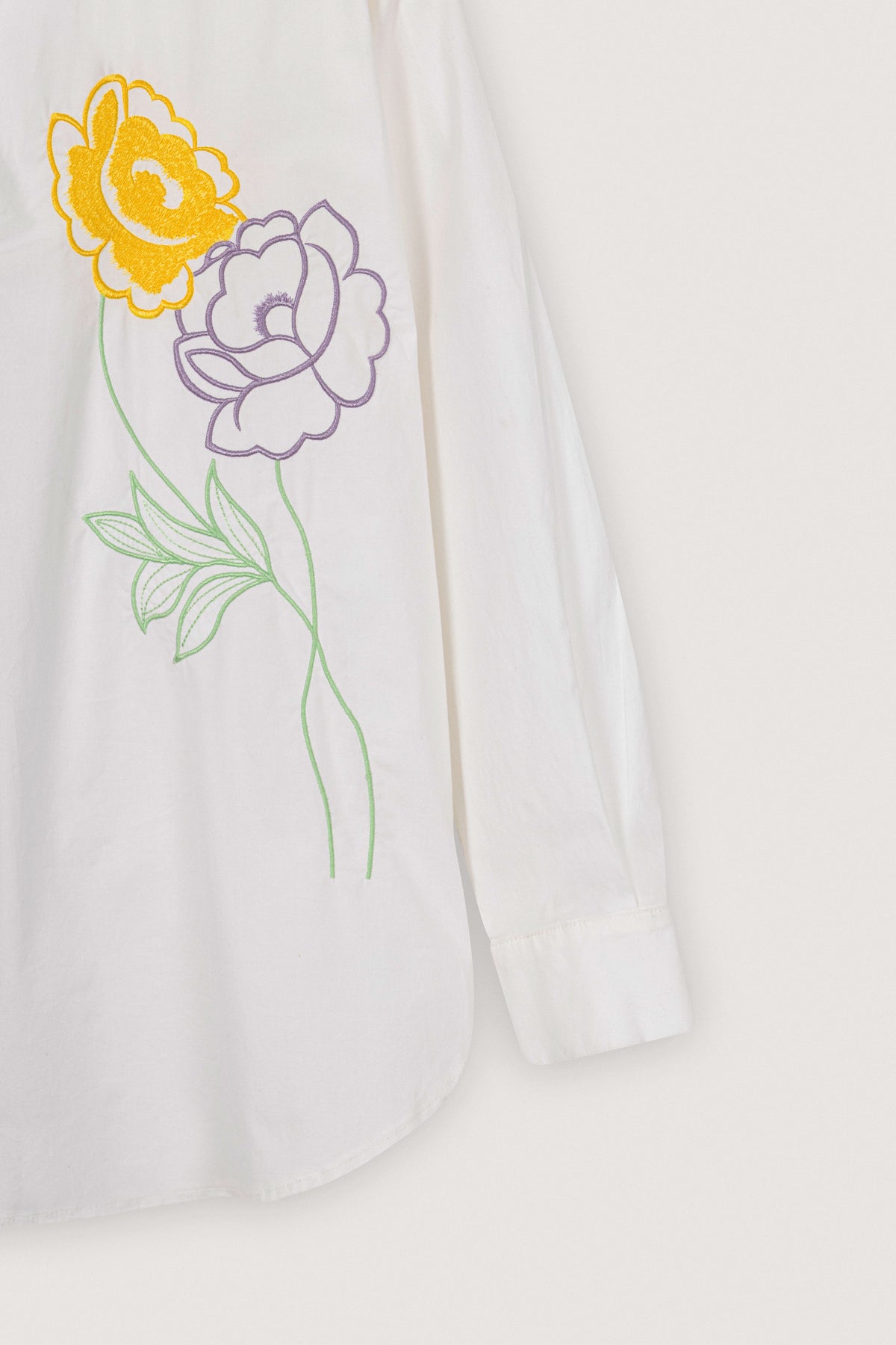 White Classic Embroidered Women's Shirt - De Backers - 3