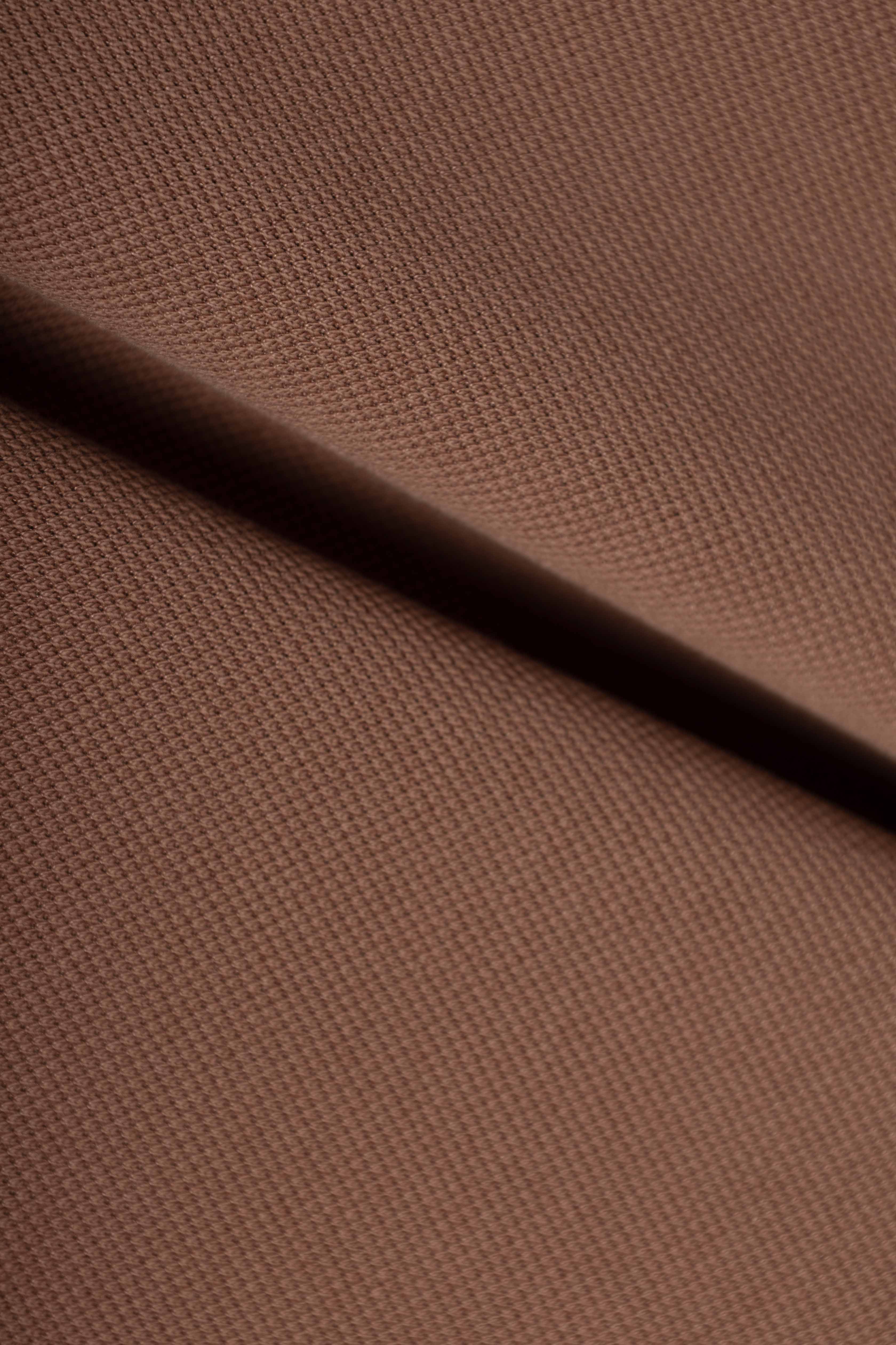 بولو بني v-neck بيكا
