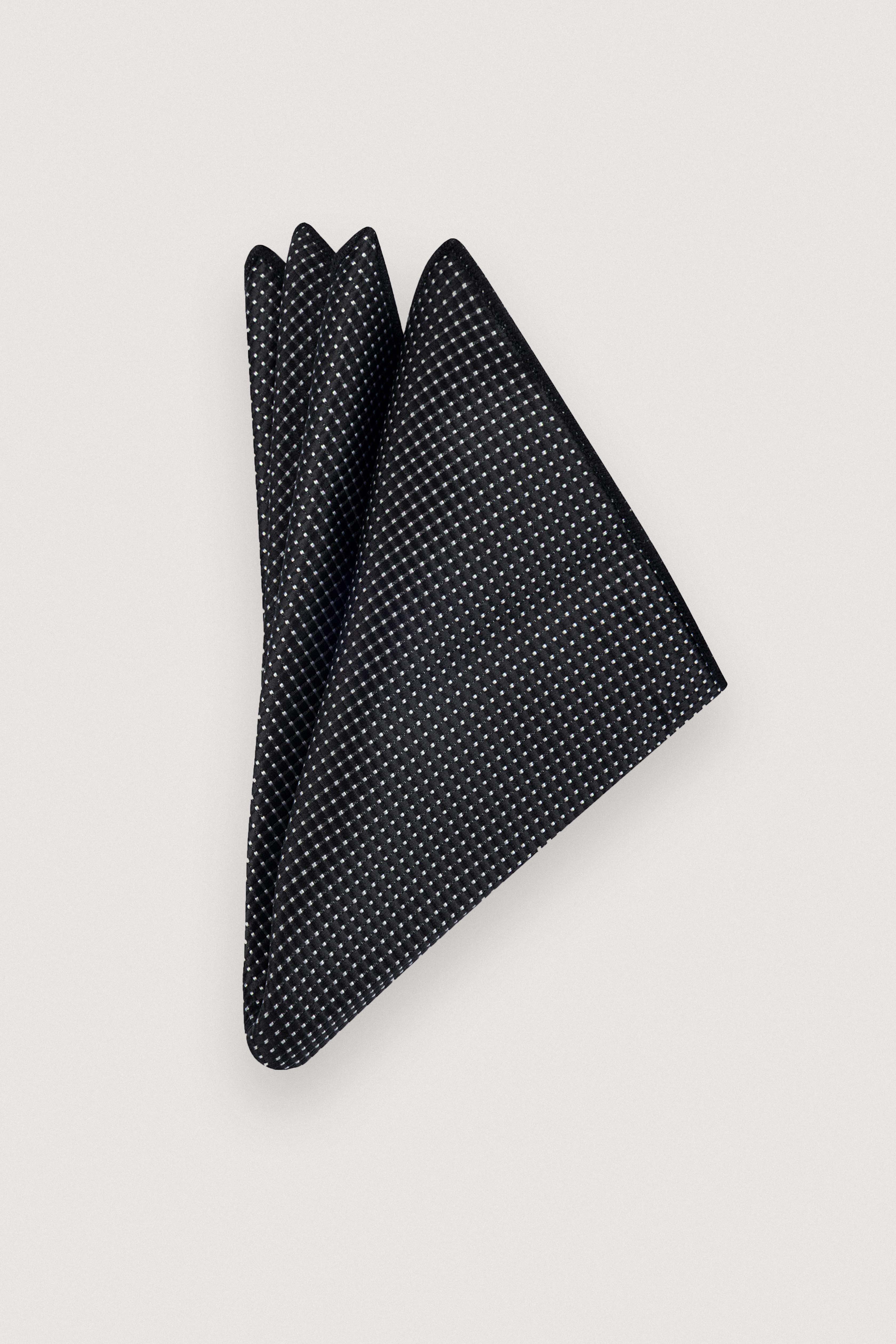 Black jacquard Necktie with handkerchief