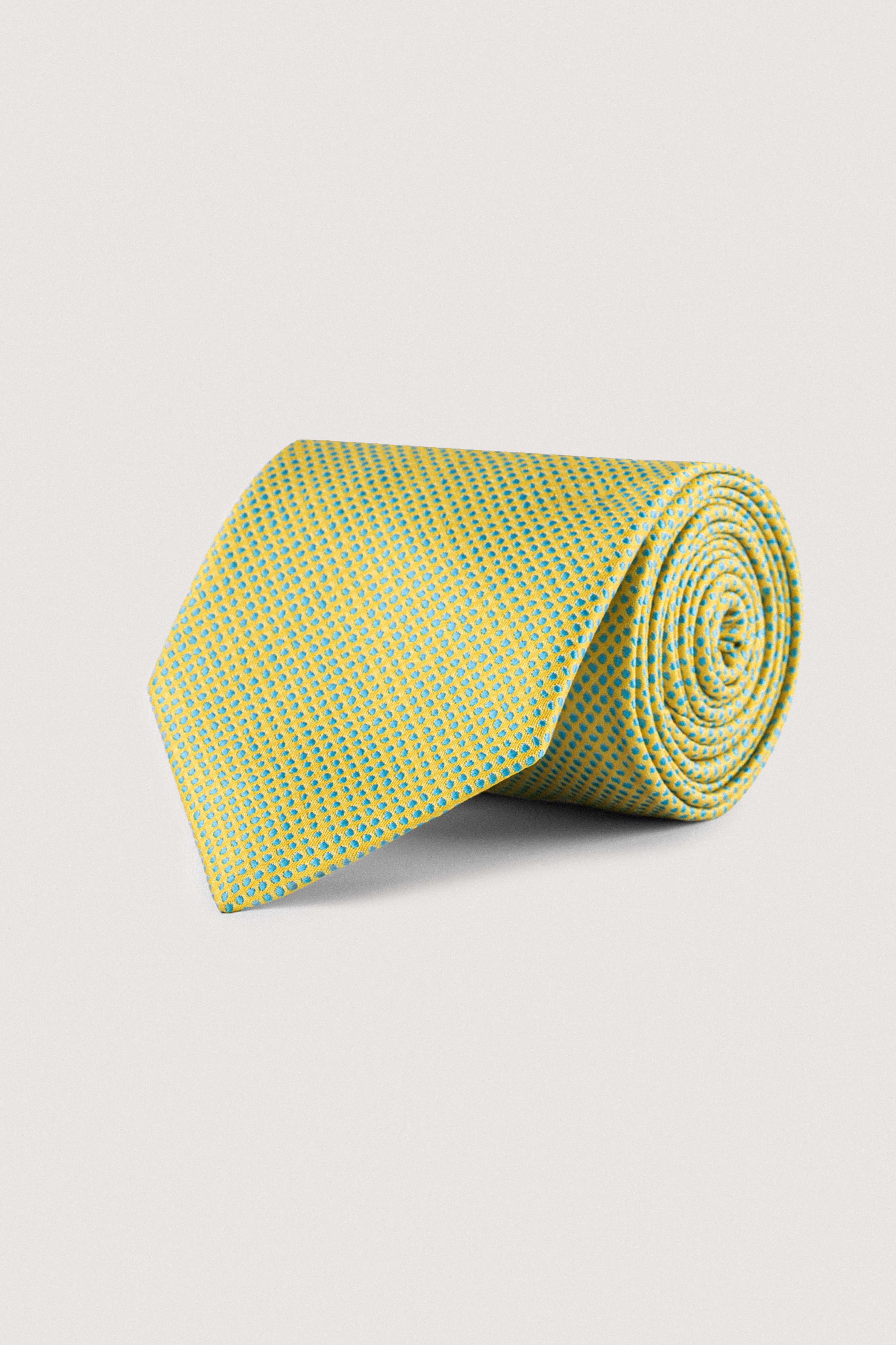 Sunshine Yellow Jacquard Necktie with Handkerchief