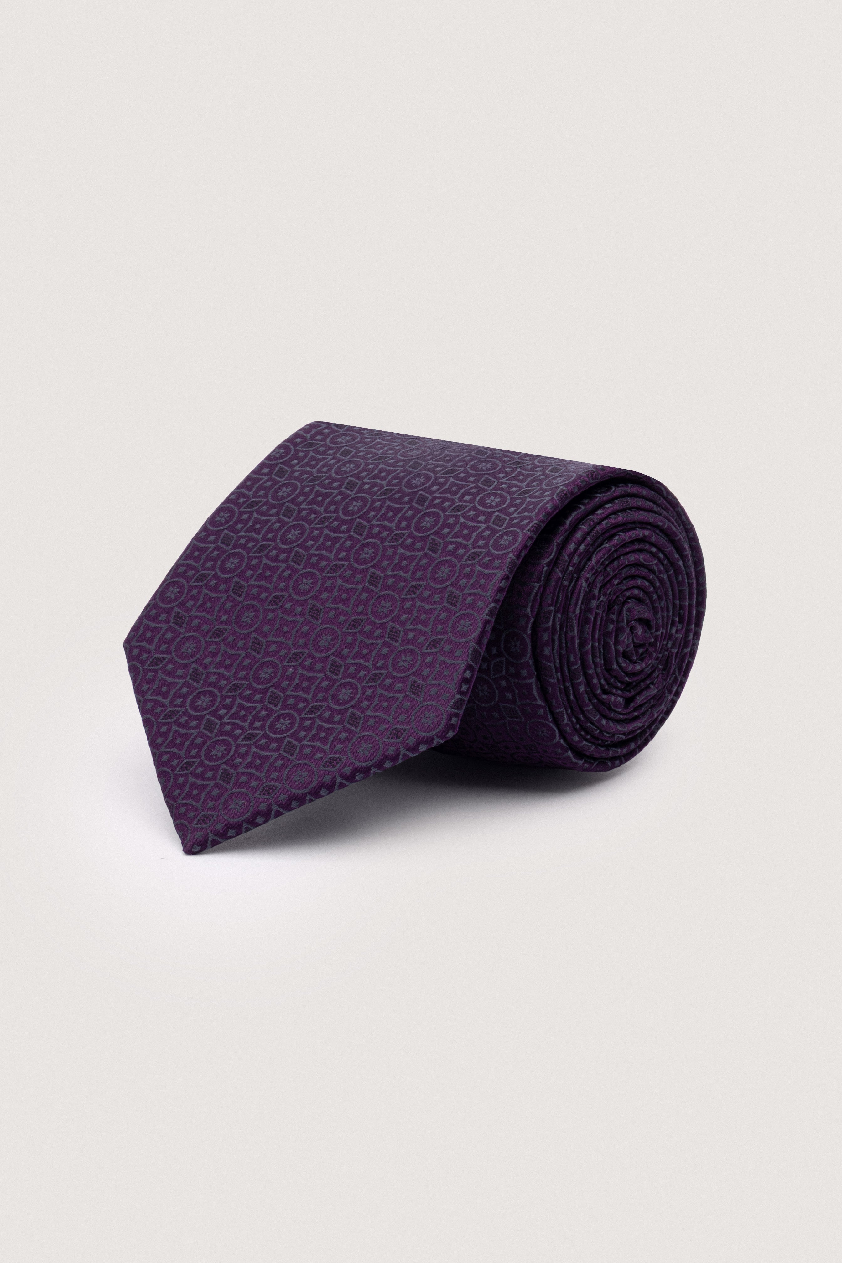 Spanish Purple Necktie with Handkerchief - De Backers - 1