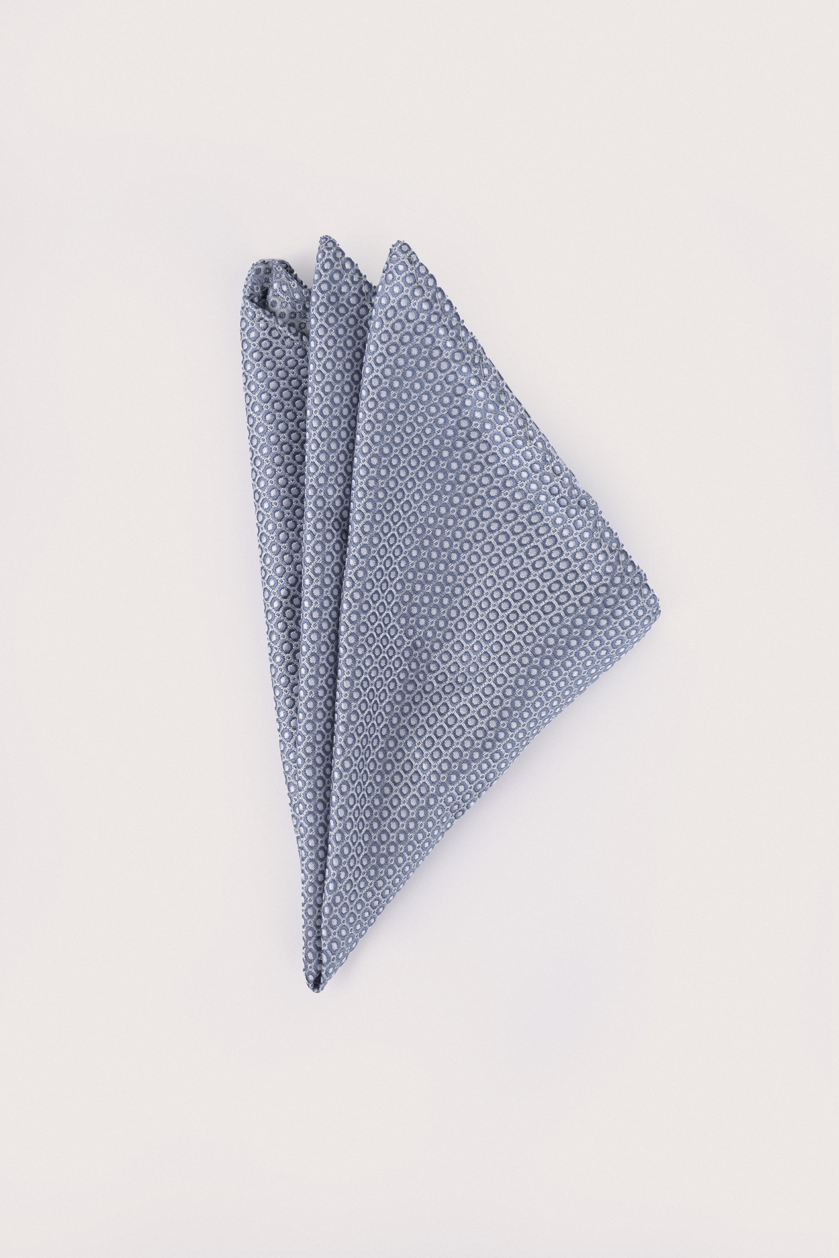Light Gray Necktie with Handkerchief