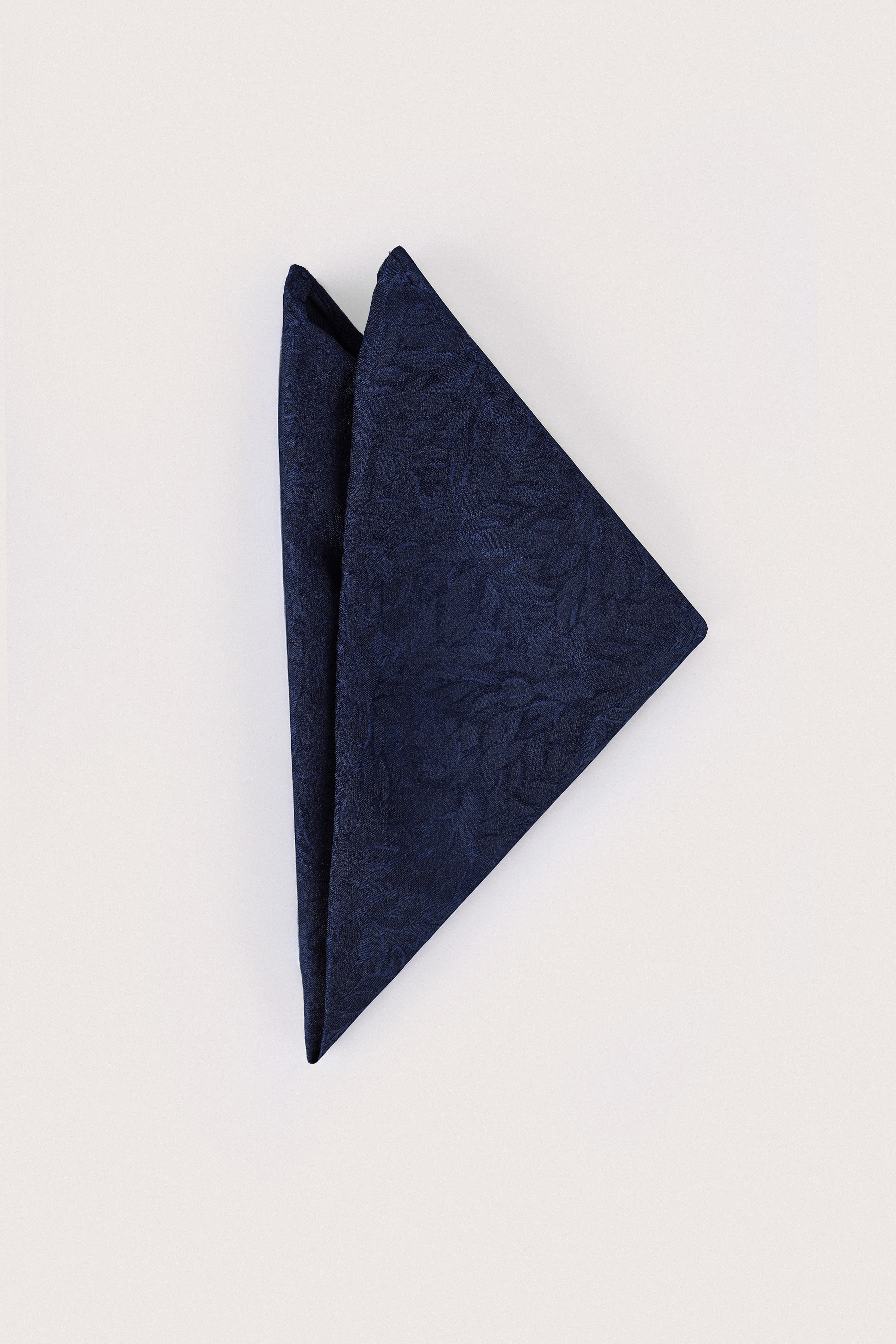 Navy Necktie with Handkerchief - De Backers - 2