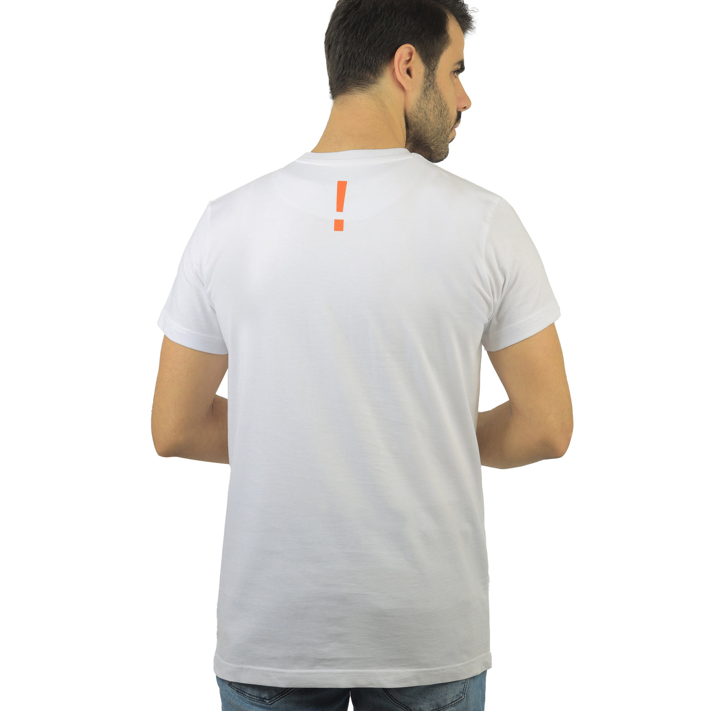 White round T-shirt